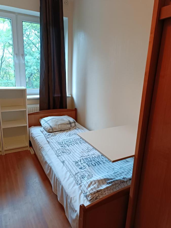 Hostel Sunrise Liwska Varsovie Extérieur photo