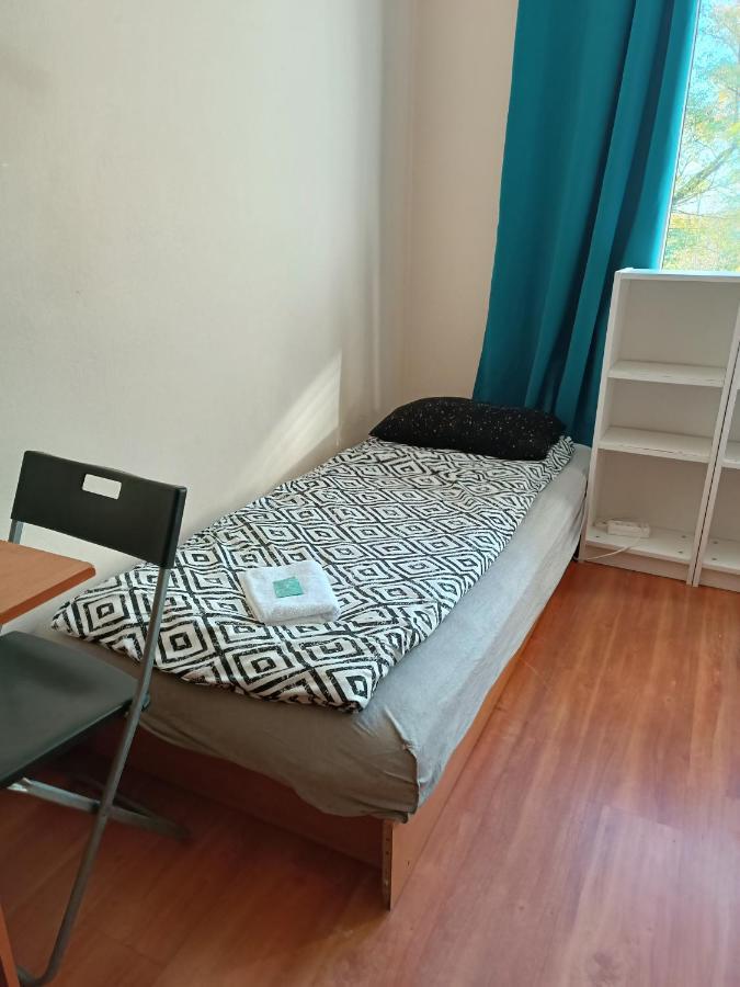 Hostel Sunrise Liwska Varsovie Extérieur photo